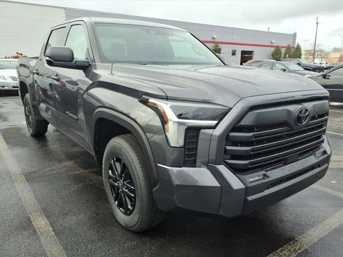 New 2026 Toyota Tundra SR5 image 7