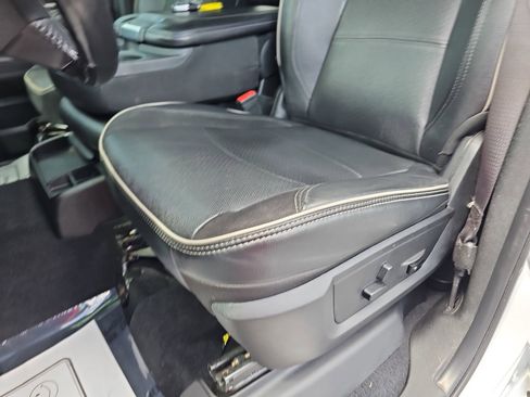 Used 2020 RAM 2500 Laramie image 29