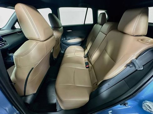 Certified 2026 Toyota Corolla Cross XLE FWD image 23