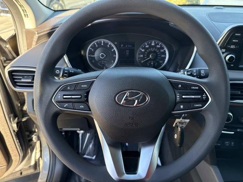 Used 2019 Hyundai Santa Fe SE image 40