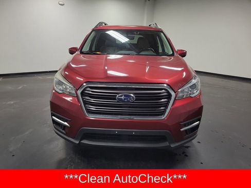 Used 2019 Subaru Ascent Premium image 2