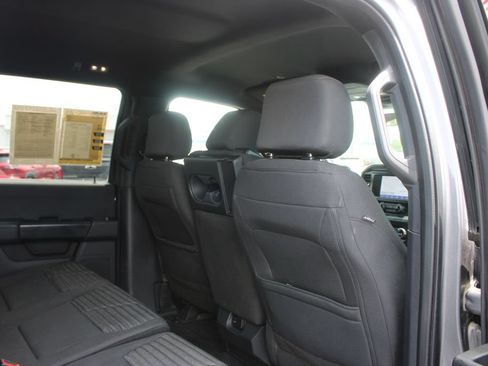 Used 2022 Ford F150 XL w/ STX Appearance Package AWD/4WD image 33