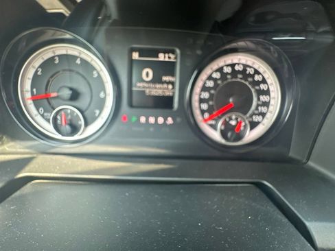 Used 2019 RAM 1500 Tradesman w/ Tradesman SXT Package AWD/4WD image 3