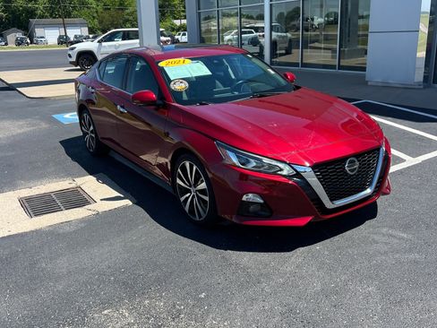 Used 2021 Nissan Altima 2.5 Platinum AWD/4WD image 6