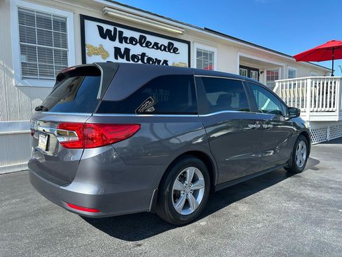 Used 2019 Honda Odyssey EX image 6