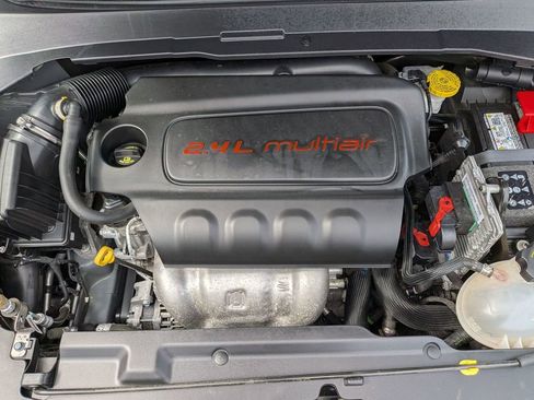 Used 2022 Jeep Compass Limited image 24