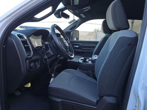 Used 2024 RAM 2500 Big Horn w/ Bed Utility Group image 7