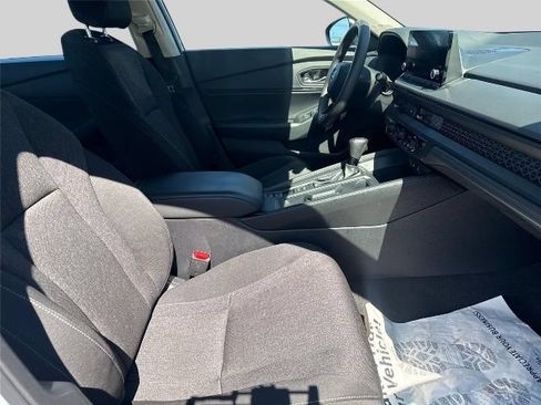 Used 2023 Honda Accord EX image 25