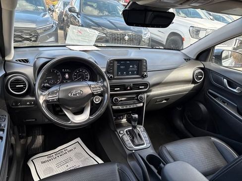 Used 2021 Hyundai Kona Limited w/ Cargo Package image 11