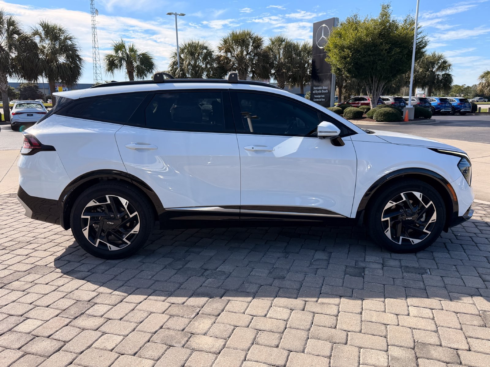 Used 2024 Kia Sportage SX FWD image 7