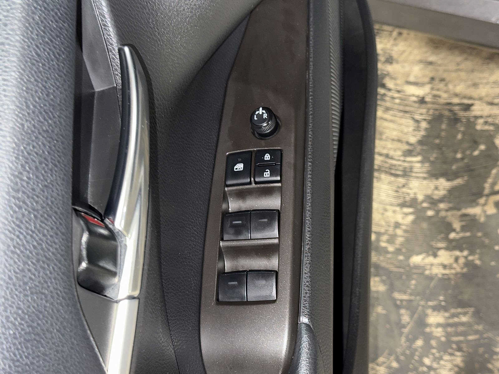 Certified 2022 Toyota Camry LE w/ Convenience Package FWD image 22