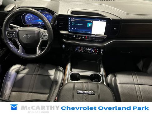 Used 2024 Chevrolet Silverado 3500 High Country w/ Technology Package AWD/4WD image 31