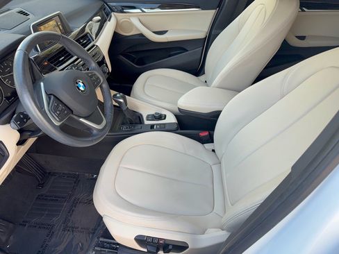 Used 2017 BMW X1 sDrive28i FWD image 5