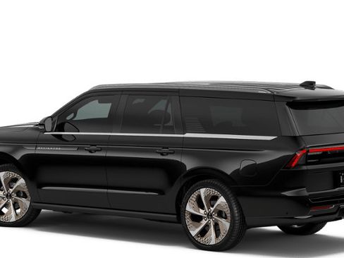 New 2026 Lincoln Navigator L Black Label AWD/4WD image 25