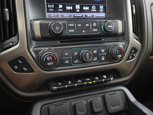 Used 2019 GMC Sierra 3500 Denali w/ Duramax Plus Package AWD/4WD image 45