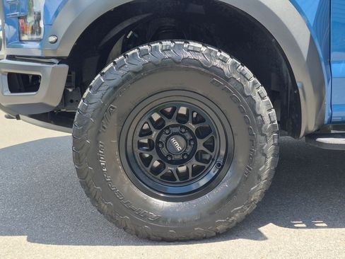 Used 2020 Ford F150 Raptor w/ Equipment Group 802A Luxury AWD/4WD image 11