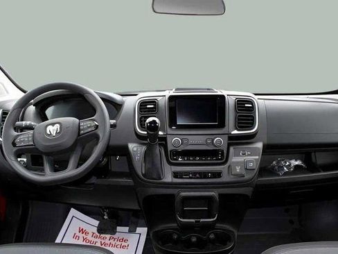 New 2025 RAM ProMaster 2500 w/ Quick Order Package 22G SLT image 15