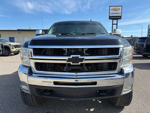 Used 2008 Chevrolet Silverado 2500 LT w/ 2LT Convenience Package AWD/4WD image 9