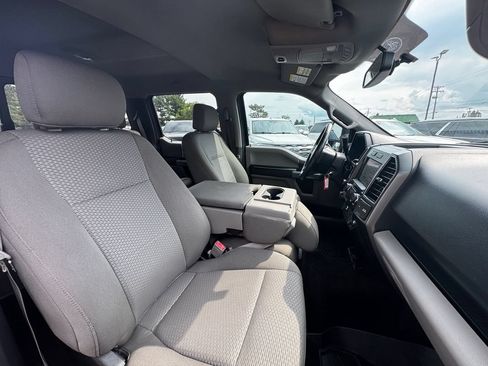 Used 2018 Ford F150 XLT w/ Equipment Group 302A Luxury AWD/4WD image 32