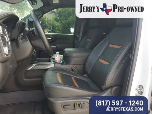 Used 2023 GMC Sierra 2500 AT4 w/ AT4 Premium Plus Package AWD/4WD image 11