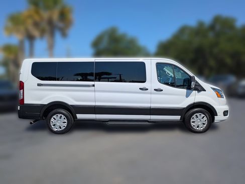 Used 2022 Ford Transit 350 XLT RWD image 3