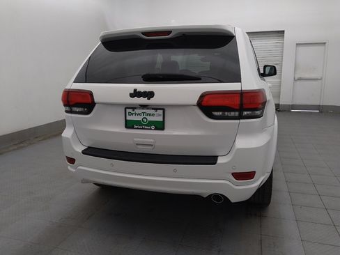 Used 2019 Jeep Grand Cherokee Altitude RWD image 7