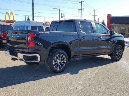 Used 2023 Chevrolet Silverado 1500 LT image 3