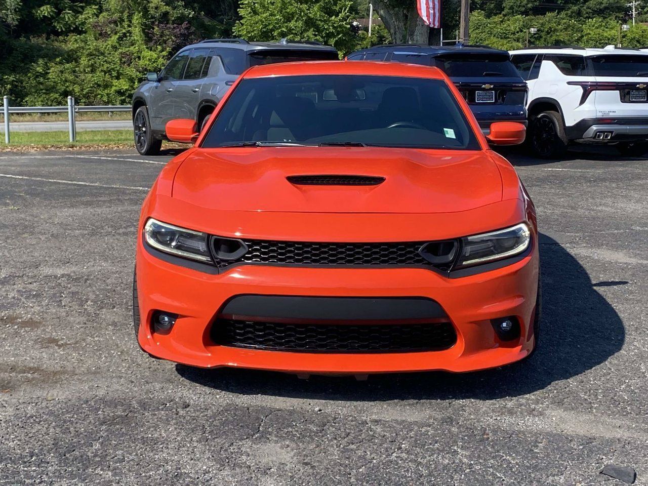 Used 2019 Dodge Charger Scat Pack RWD image 2