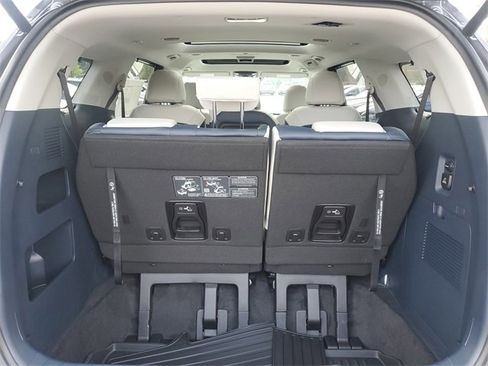 New 2026 Kia Carnival SX w/ SX Dark Edition Package image 6