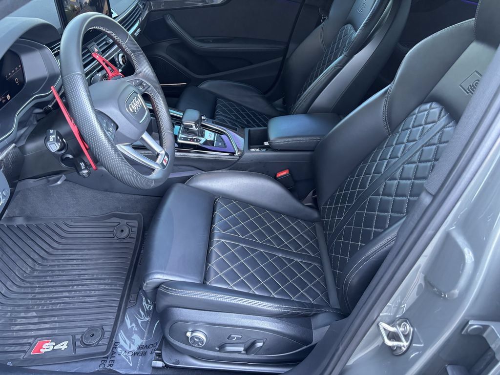 Used 2023 Audi S4 Prestige AWD/4WD image 12
