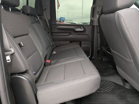 Used 2025 Chevrolet Silverado 2500 LT image 23