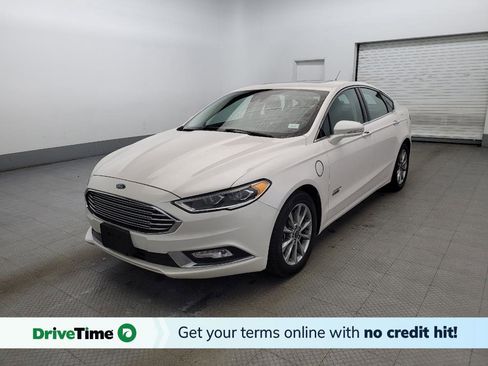 Used 2018 Ford Fusion Energi Titanium image 1