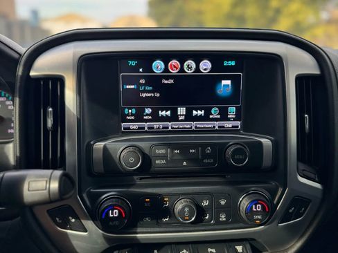 Used 2018 GMC Sierra 2500 SLT w/ Duramax Plus Package image 12