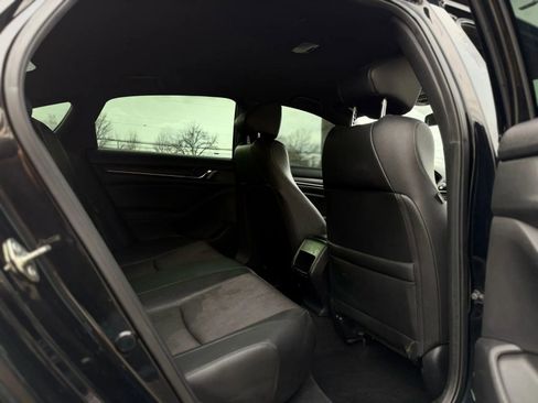 Used 2019 Honda Accord Sport image 13