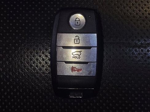 Used 2020 Kia Sorento SX AWD/4WD image 32