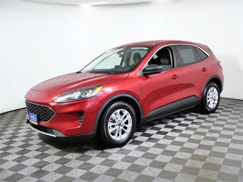 Certified 2022 Ford Escape SE w/ Cold Weather Package image 5