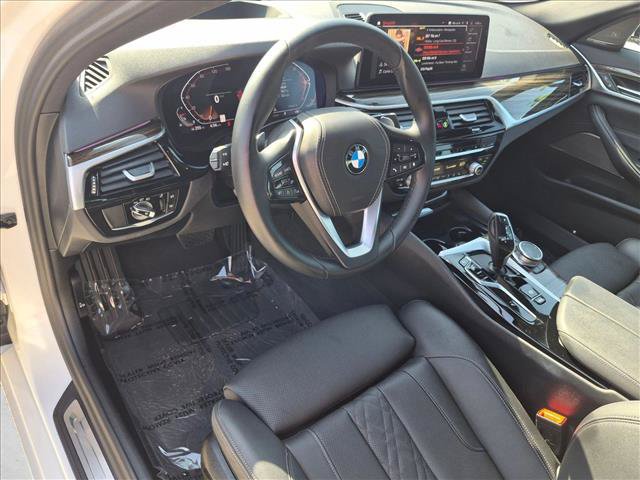Certified 2023 BMW 540i w/ Premium Package RWD image 10