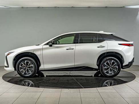 Certified 2024 Lexus RZ 300e Premium w/ Technology Package FWD image 8