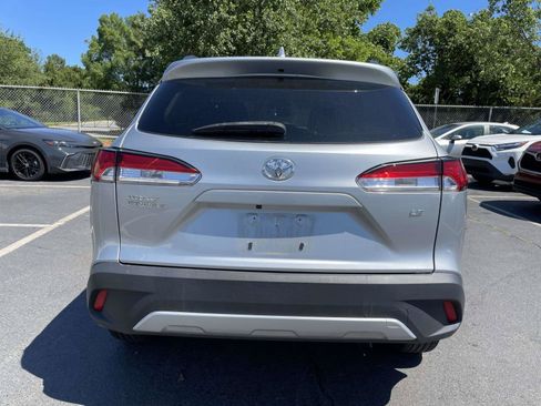 Used 2023 Toyota Corolla Cross LE FWD image 19