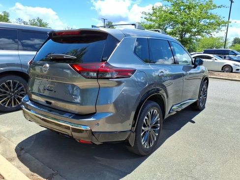 Used 2026 Nissan Rogue Platinum w/ Platinum Premium Package AWD/4WD image 9