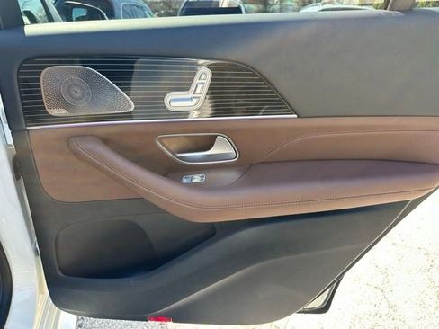 Certified 2024 Mercedes-Benz GLS 450 4MATIC image 23