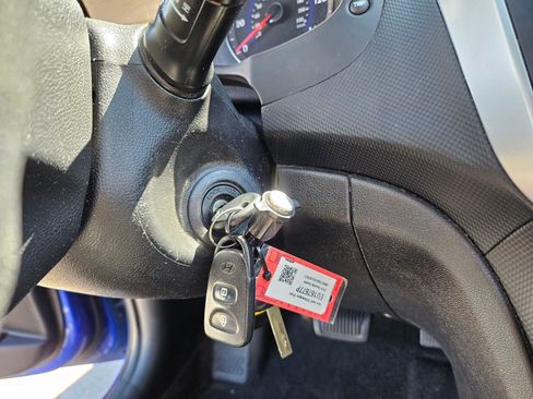 Used 2014 Hyundai Accent GS FWD image 21