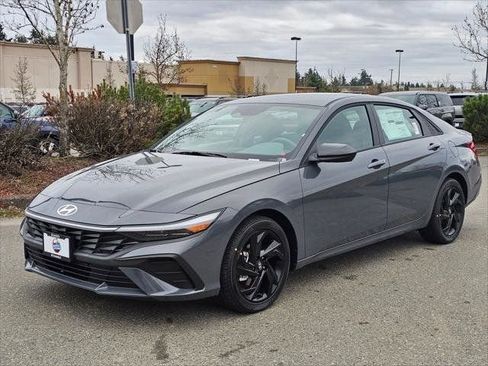 New 2026 Hyundai Elantra Sport FWD image 3
