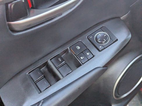 Used 2015 Lexus NX 200t F Sport image 21