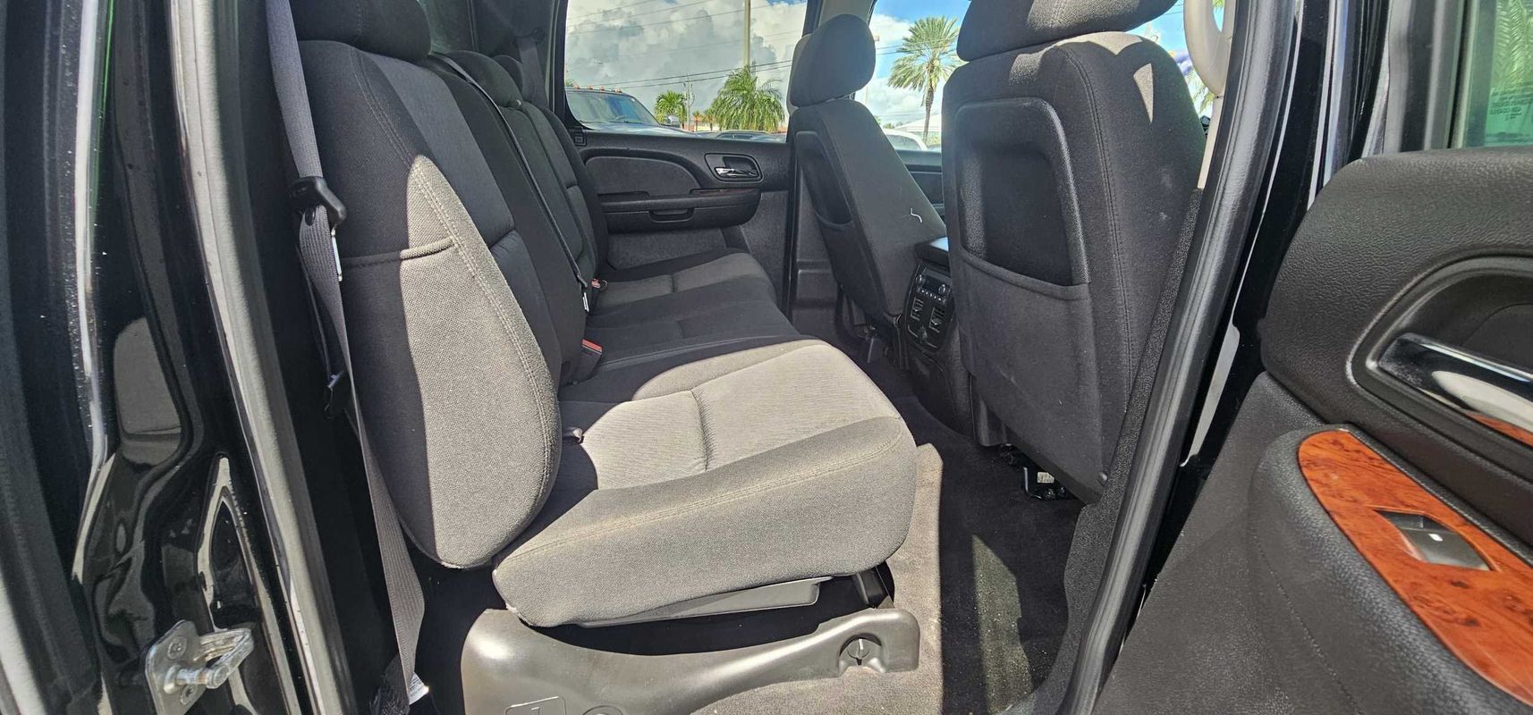Used 2012 Chevrolet Avalanche LS RWD image 27