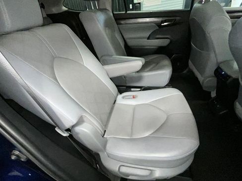 Used 2020 Toyota Highlander Platinum image 20