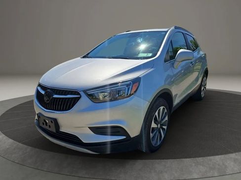 Used 2022 Buick Encore Preferred w/ Safety Package AWD/4WD image 2