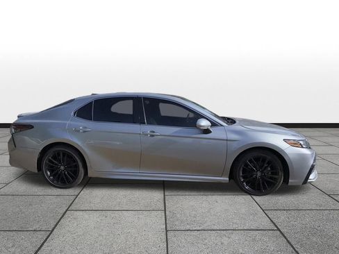 Used 2024 Toyota Camry XSE w/ Cold Weather Package FWD image 4