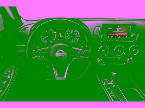 Used 2023 Nissan Sentra SV FWD image 5