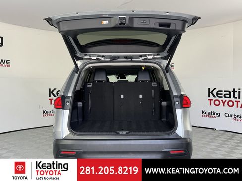 Certified 2025 Toyota Grand Highlander AWD image 19